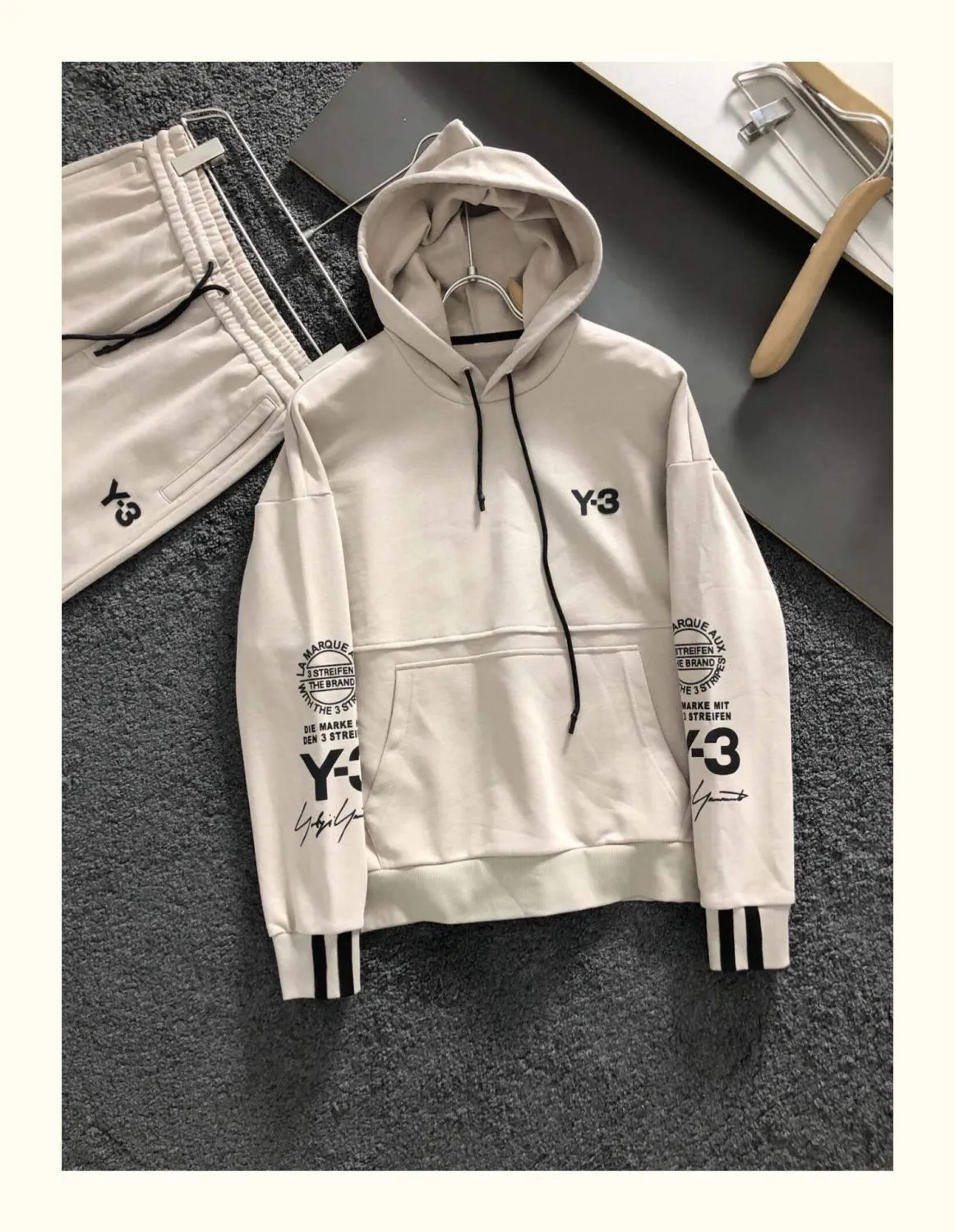 Y3 signature online hoodie