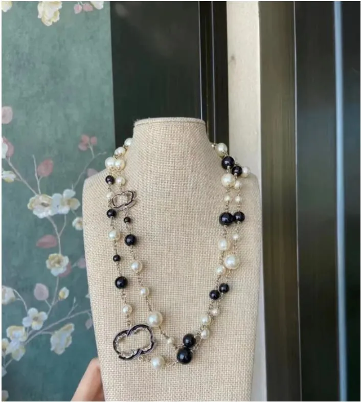 Hänge halsband mode långa pärlhalsband kedja för kvinnor fest bröllopälskare gåva brud halsband designer kanal smycken smycken