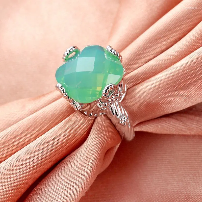 웨딩 반지 고품질 녹색 불 오팔 지르콘 실버 컬러 링 도매 스타일 패션 여성 보석 선물