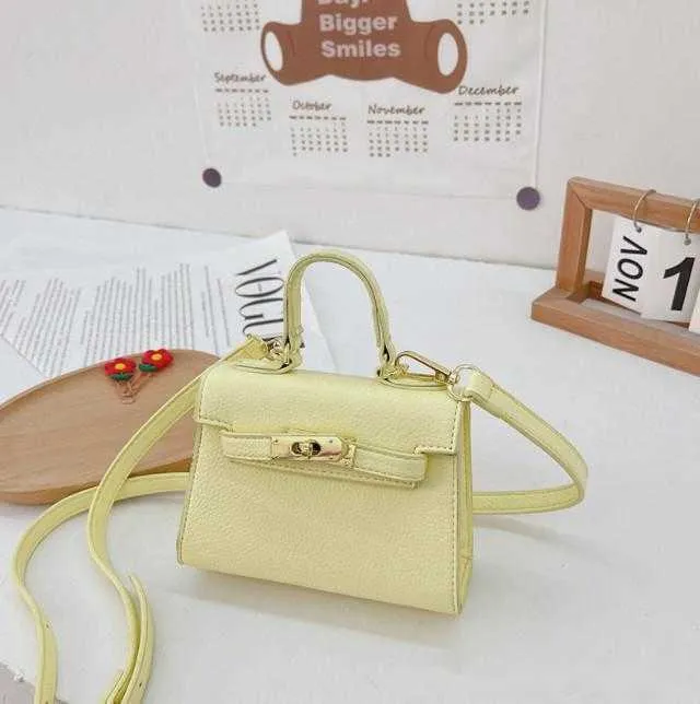 2022 Spring girls candy color handbags children crossbody lipstick bag old kids PU leather one-shoulder bags mini purse A8322