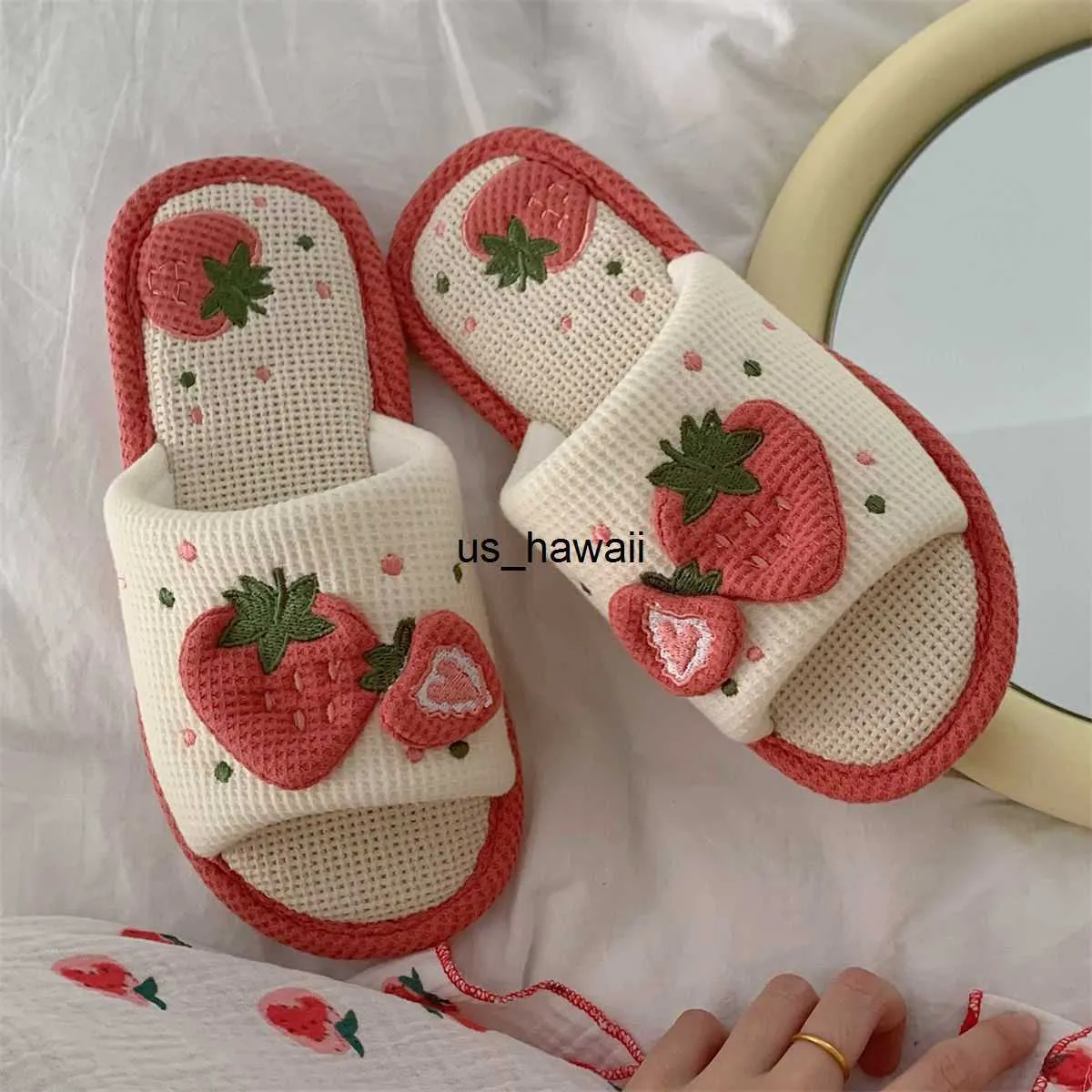 Kapcie Kapcie Cute Strberry Plus Slajdy Slajdy żeńskie Flip Flip Flops Kobiety zimowy dom ciepły futrzany pościel 0218v23