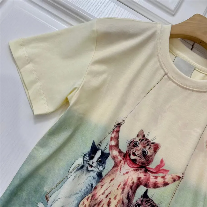 Kids Designer Clothes Newest Baby Boys Girls T-shirt Classic Letter Pringting Short Sleeve Tops Children Summer Cotton Cartoon Cute Cats Pattern T-shirts