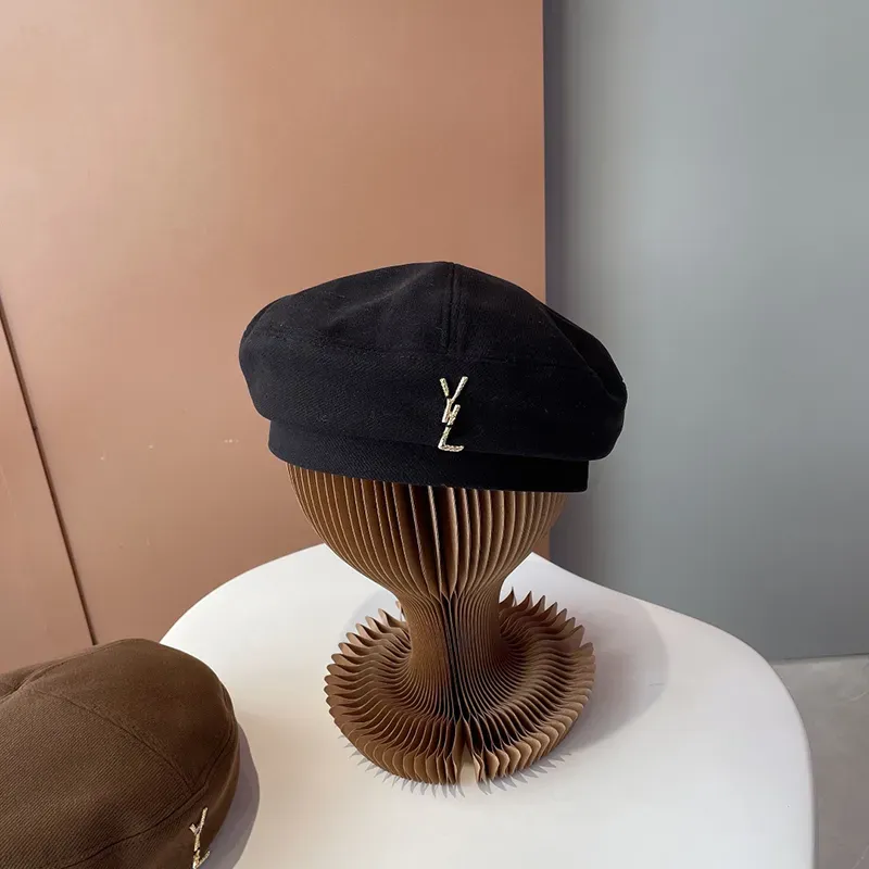 Luxurys Designers Beanies Designer boina feminino Luxo Cashmere Hat Hat Beet Bone