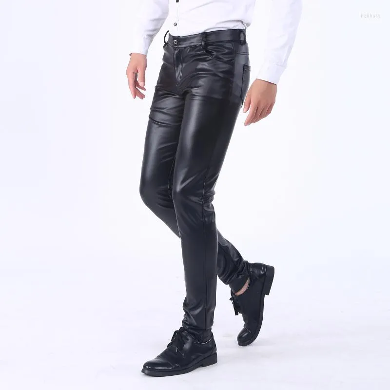 Pantaloni da uomo in pelle da uomo primavera e autunno moda slim stretto elastico tendenza moto uomo peluche