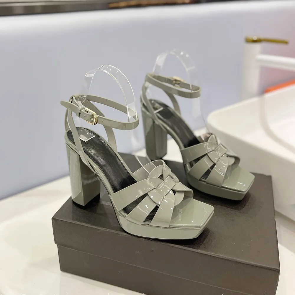 2022 Women Sandals Designer Shoe Fairy Student Mid Heel Chunky Luxury Heel  Pumps Causal Slides Chassure Beige-36 | Luxury heels, Pumps heels, Womens  sandals