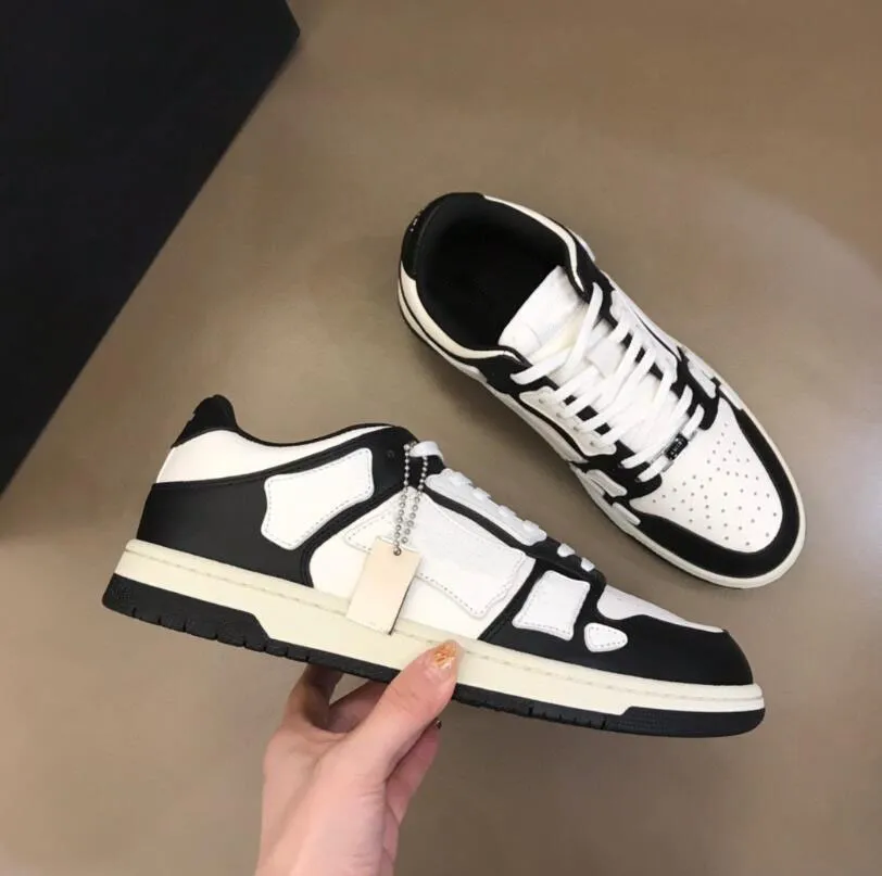 Klänningskor designer löpare topp låg casual sko kvinnor män sport retro sneakers svart vit läder snörning tränare med original låda