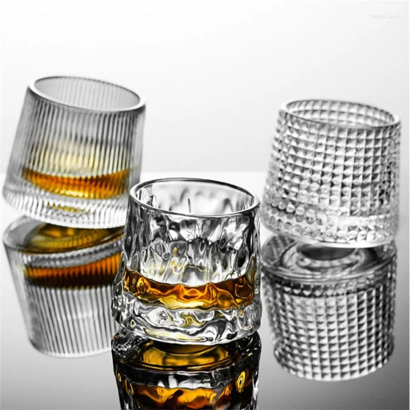ワイングラス2PCS/ロット日本の透明ウイスキーガラススピリットタンブラーハンドメイドハンマーパターンマグクリスタル不規則ブランデースニフターカップ