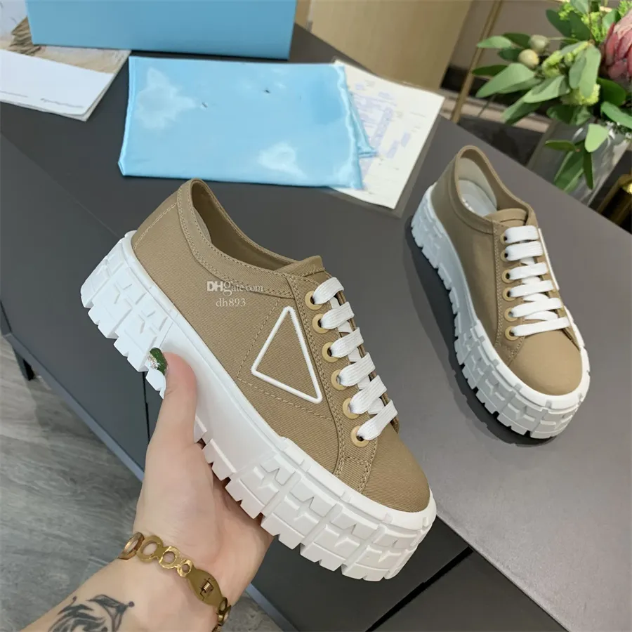 Baskets de créateurs Chaussures de skate de luxe Mode Femmes Chaussures de sport Courir Prad Sneaker Nouvel entraîneur dfhcvb