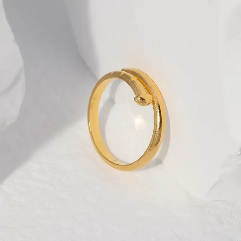 mode nagel ring vrouw luxe ring sieraden paar liefde ringen roestvrij staal legering verguld proces mode-accessoires vervagen nooit niet allergisch