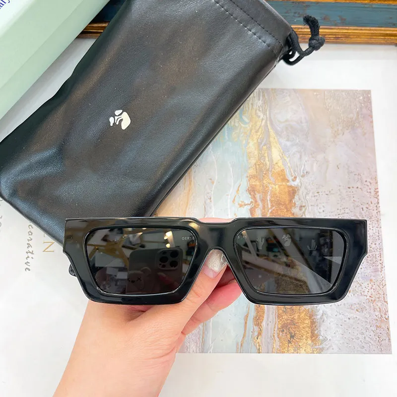 Lunettes de soleil de designer pour femmes classiques Marque OFF noir épais carré mode OER1002 lunettes de soleil Hommes boîte d'origine