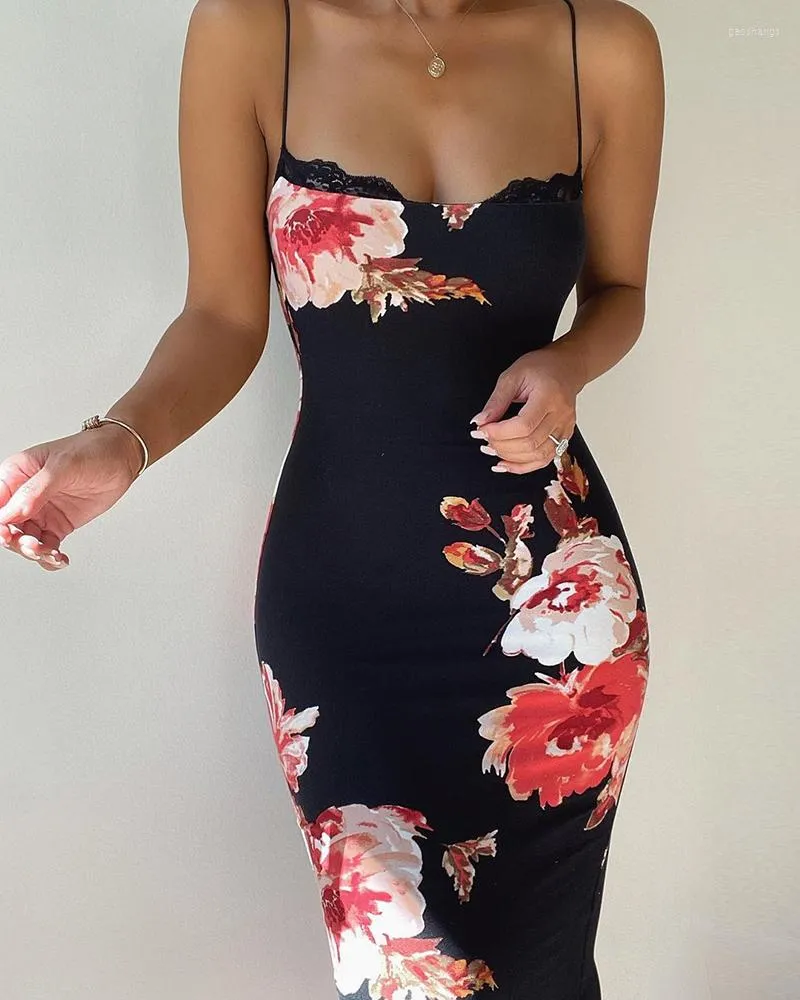 Sukienki swobodne letnie kobiety seksowne koronkowe wykończenie paski spaghetti kwiatowy nadruk 2023 femme elegancki bodycon midi szat