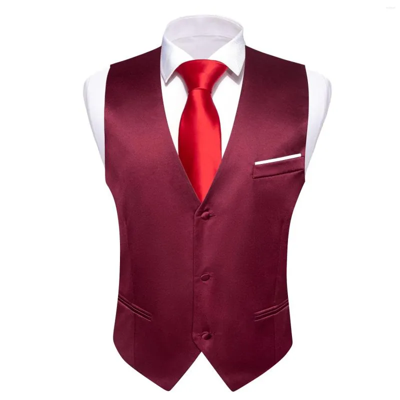 Hommes Gilets Rouge De Mariage Hommes Sans Manches Slim Fit Gilet De Mode Col En V Gilet Cravate Ensemble Casual Parti Formelle Designer Barry.Wang DM-241