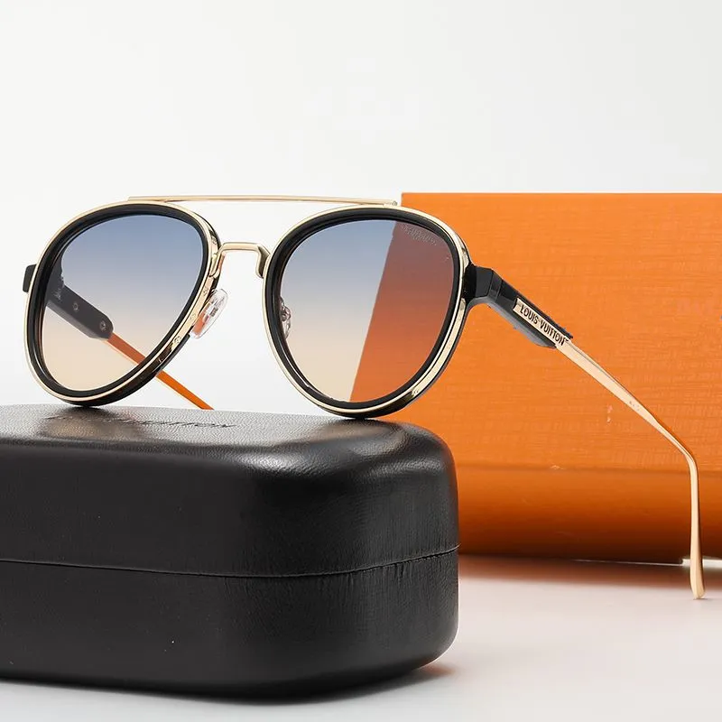 Nouvelles lunettes de soleil Fashion Designer lunettes de soleil ovales en métal à petit cadre pour hommes et femmes sauvages lunettes de soleil de photographie de rue en plein air pour les conducteurs d'affaires