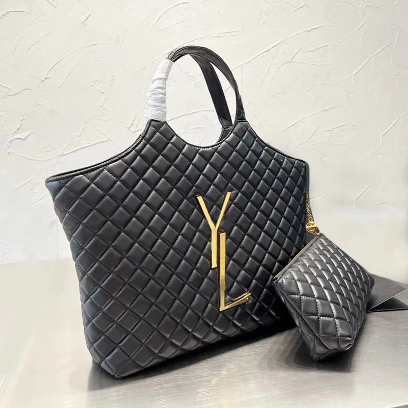 Icare Maxi Bag Luxury Designer Bag HandBags Women Tote Bags Clutch Leather Messenger Black Tassel