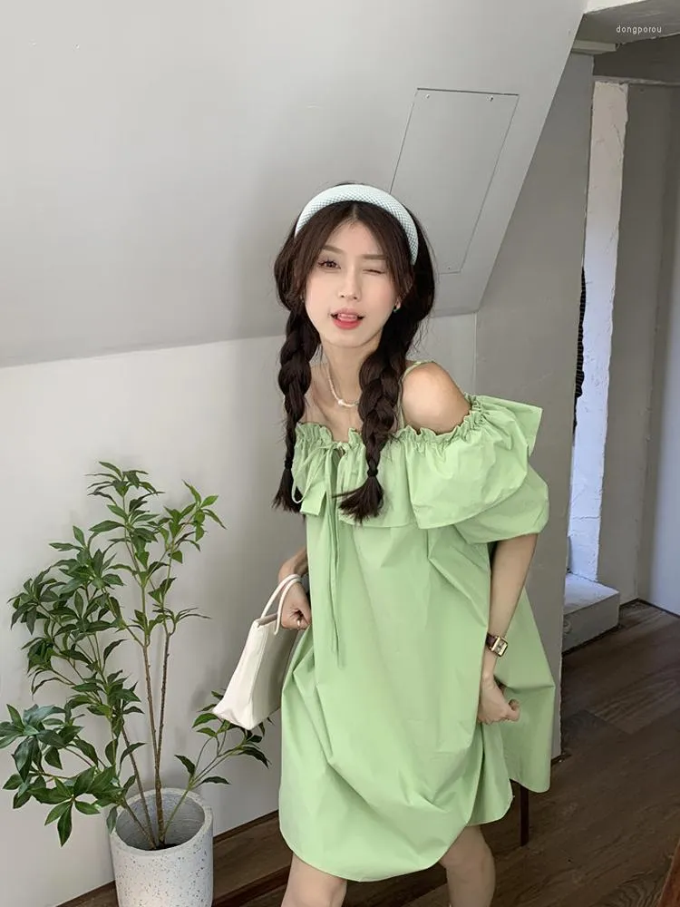 Платья для вечеринок летние сладкие спагетти ремешок Женщины одеваются шикарно с плеча мини -2023 Корейский стиль свободные вестида
