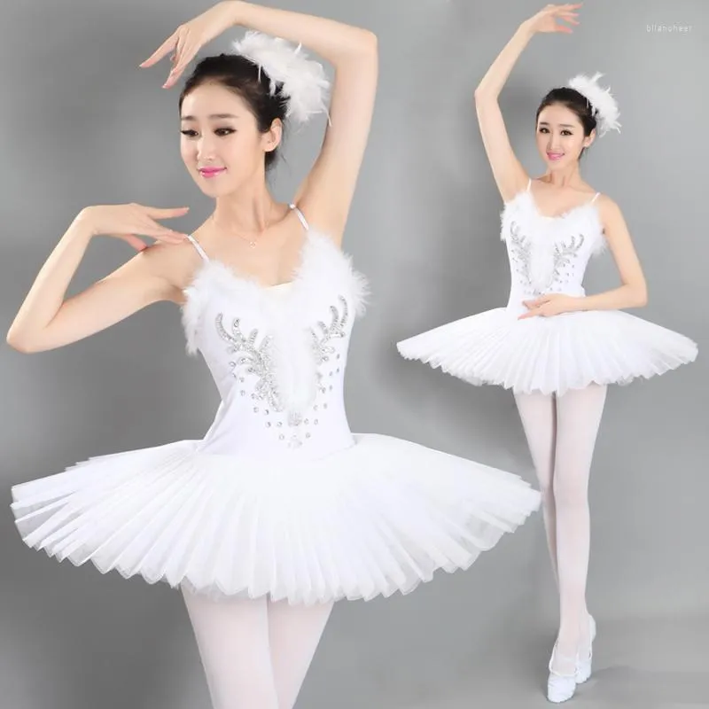 Desgaste de palco para adultos Balé profissional Tutus Ballerina Vestidos meninas cisnes brancas lago de dança de dança