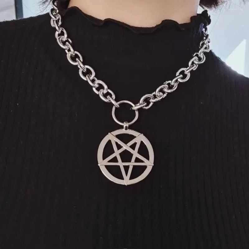 Naszyjniki wiszące 2023 GOTH PENTAGRAM Naszyjnik dla kobiet Hip Hop Fashion Męski łańcuch Kpop Grunge gotycka biżuteria na szyi