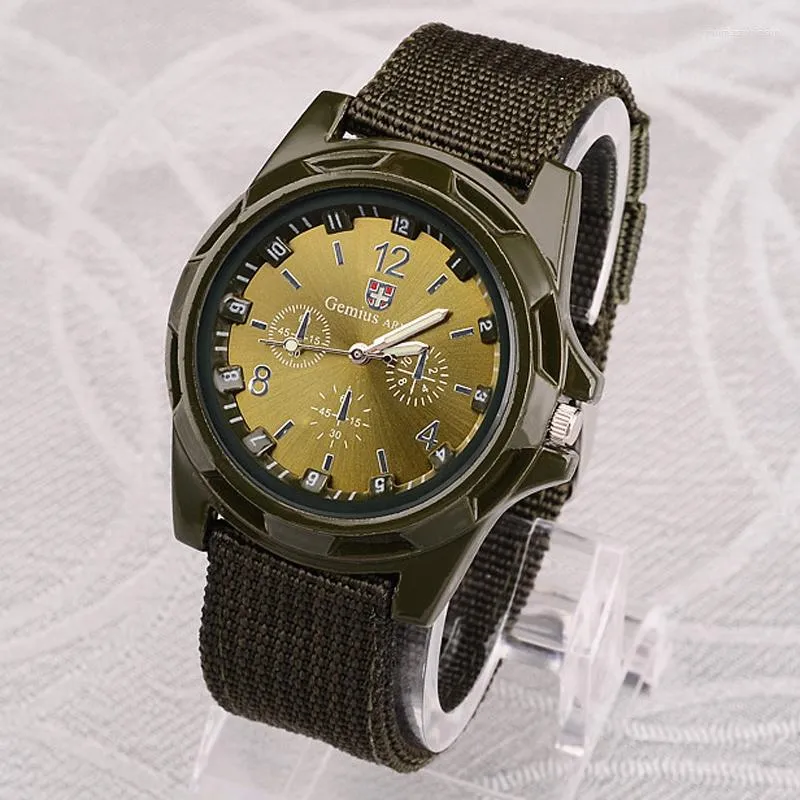 Orologi da polso Orologi sportivi da uomo Cinturino in nylon Orologio militare Gemius Army Orologio da uomo al quarzo Casual Masculino Relógios