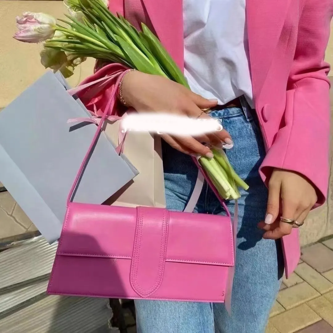 Borsa a mano Borse sotto le ascelle Borse a spalla 2023 Designer di lusso Moda Borse a tracolla Donne di qualità Borsa con patta a filo Pochette Borse a tracolla Portafogli opere d'arte