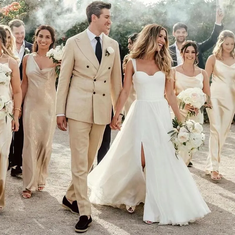 Abito da sposa Boho Vestidos De Casamento Profundo Cetim Fosco Com Fenda A Linha Scollo a V Sem Mangas Noiva Faixas Mais Tamanho