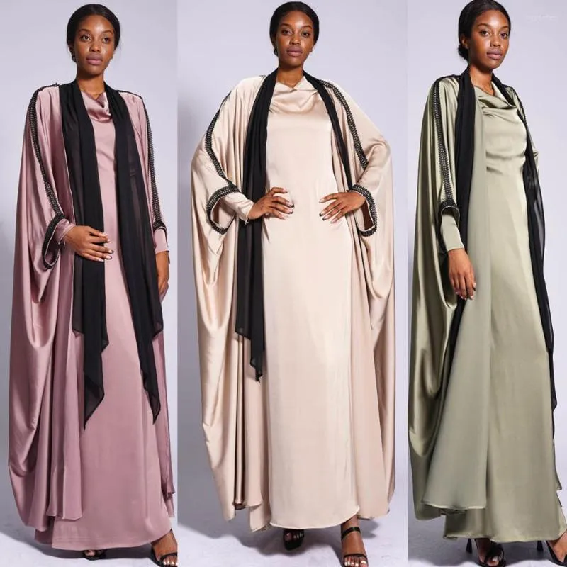 Этническая одежда Открыто Abaya Dubai Shiny Satin Satin Soft Batwing рукава мусульманское платье кружево кимоно -индейка Ислам Абаяс наряды платье