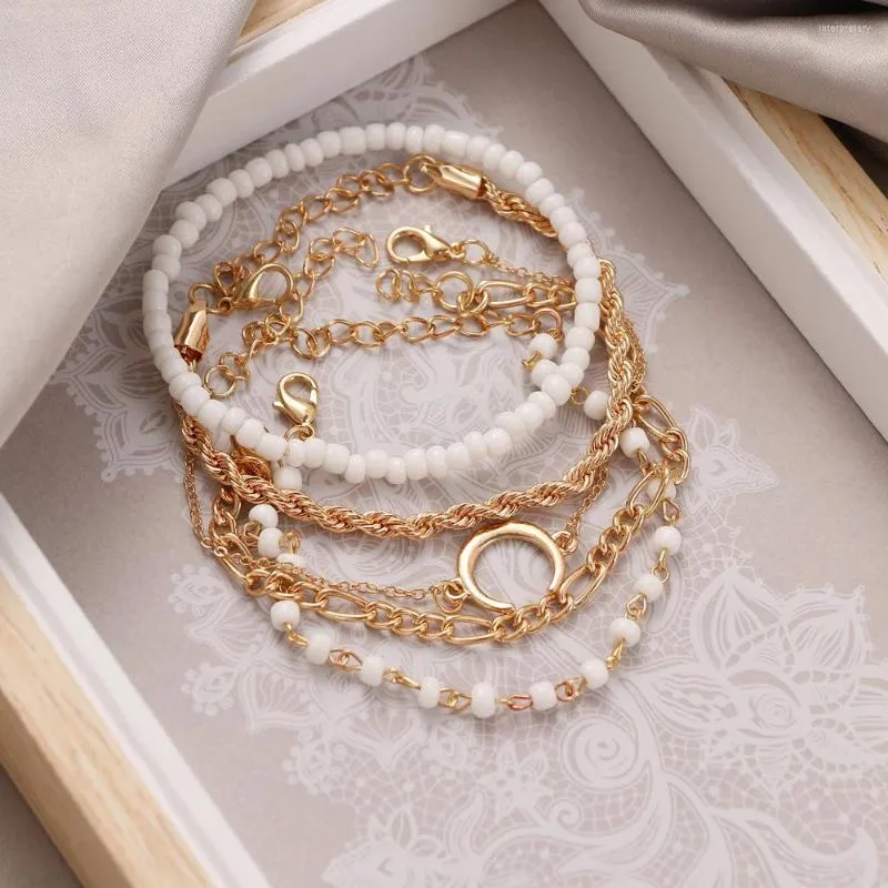 Set di bracciali in filo per donna Street Shooting Catena di perline di riso bianco Twist Moon Multistrato 5 pezzi di gioielli Yc