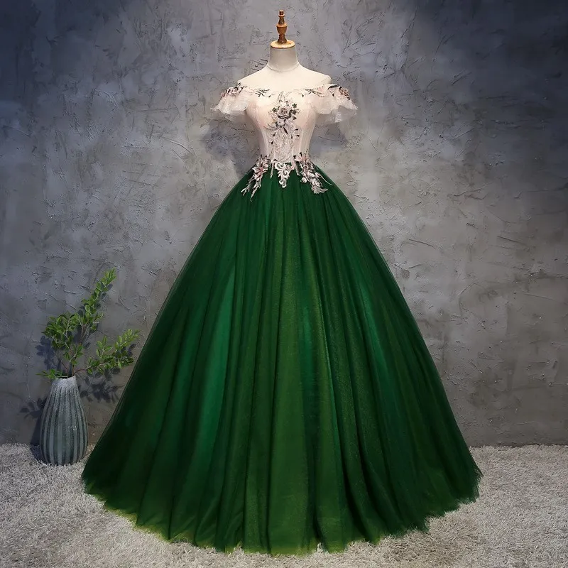 Party Dresses Green Quinceanera från Shoulder Lace Applique Puffy för prom Elegant golvlängd Vestido de Baile 230221