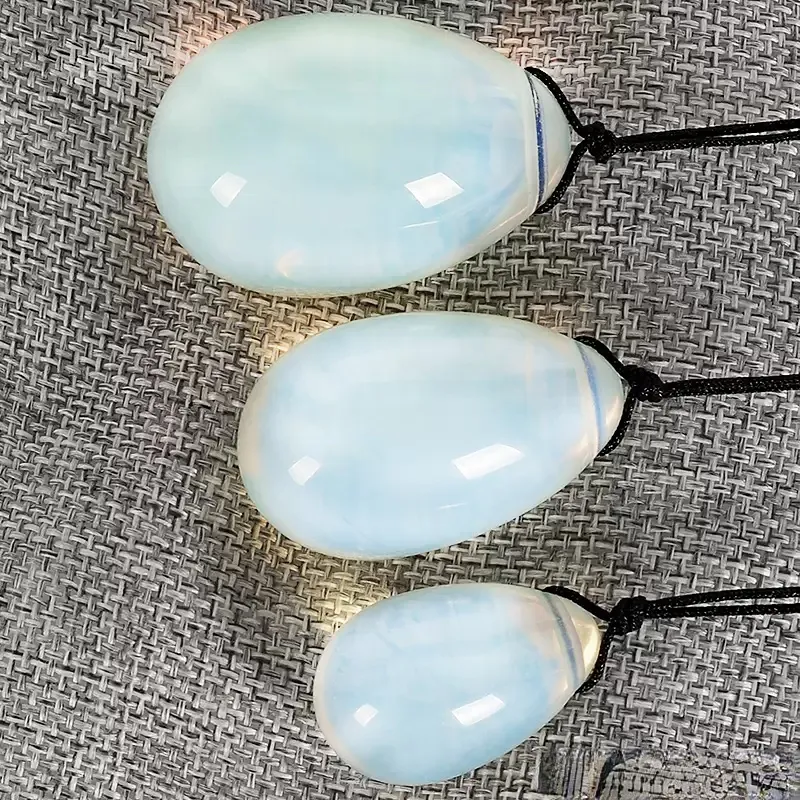 Natural Crystal Quartz Opal Yoni Eggs for Woman Vagina Healing Massage Crystal Natural Power Stone Yoni Egg Sex Toy