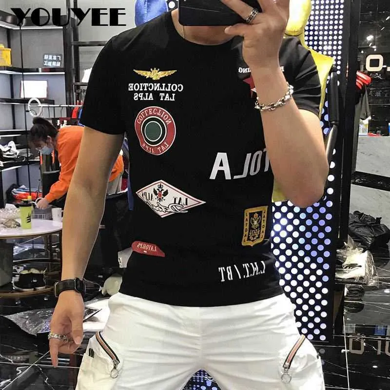 T-shirt da uomo Oneck manica corta TShirt da uomo in cotone mercerizzato 2021 Estate Nuovo stile Trend Slim Handsome Badge Stampa Top maschile Abbigliamento Z0221