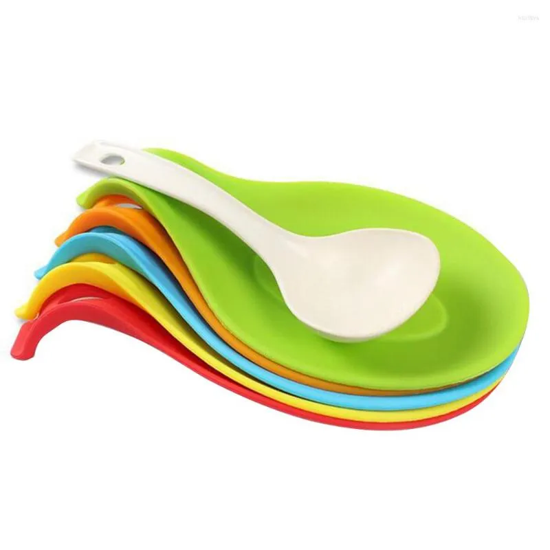 Table Mats 1pcs Silicone Spoon Insulation Mat Heat Resistant Placemat Tray Pad Drink Glass Kitchen Gadgets