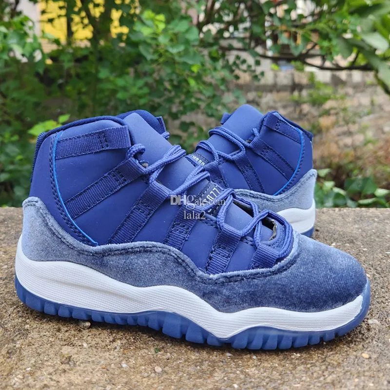 Air jordan 11 shop velvet heiress