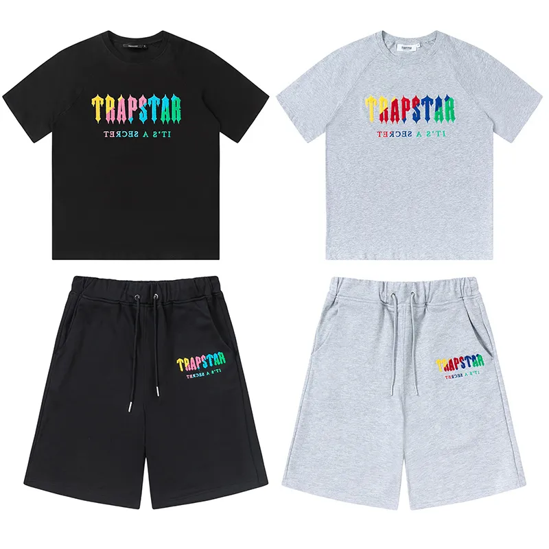 Men's T-Shirts Tracksuits Stock Trapstar T-shirt Embroidery Flocking Letter Men Women T Shirt Set Shorts Suit Men's Shirts