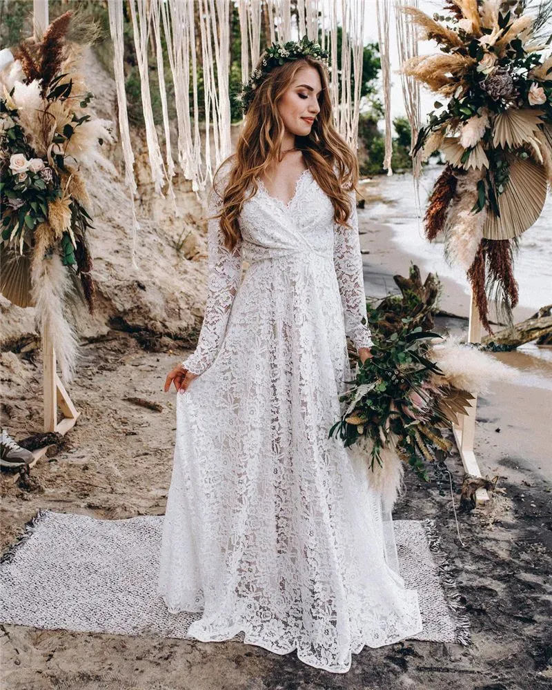 Bohemian Lace A-Line Wedding Dresses Sweep Train Long Sleeves V-Neck Beach Bridal Gowns High Waist Simple Country Bride Dress 2023 Spring Summer Vestido De Novia