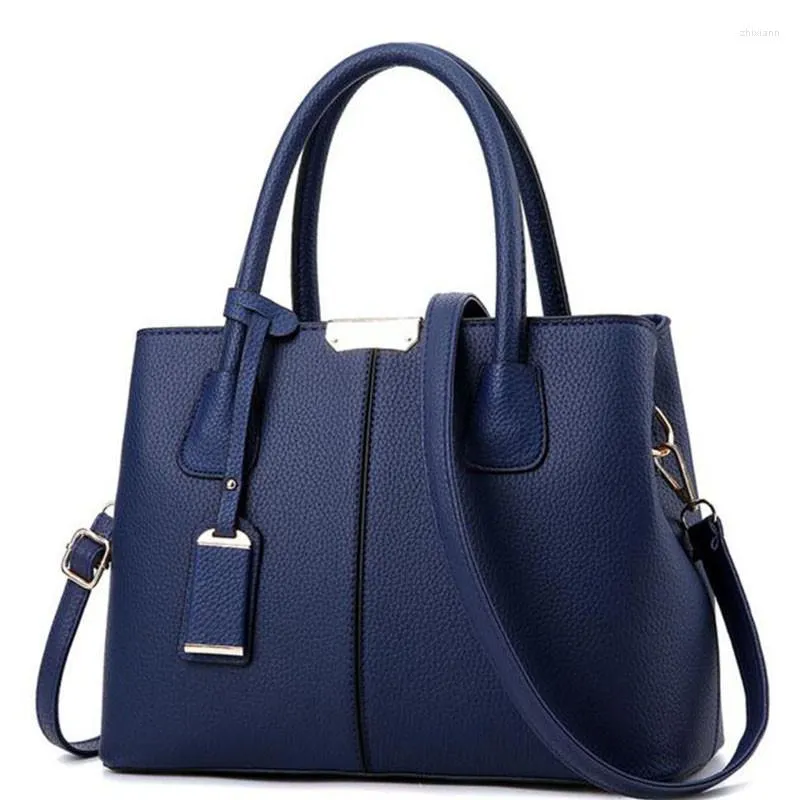 Avondtassen 2023 Hoogwaardige tas handtas voor vrouwenleer Tote Fmaous merken Designer Messenger Ladies Bouch