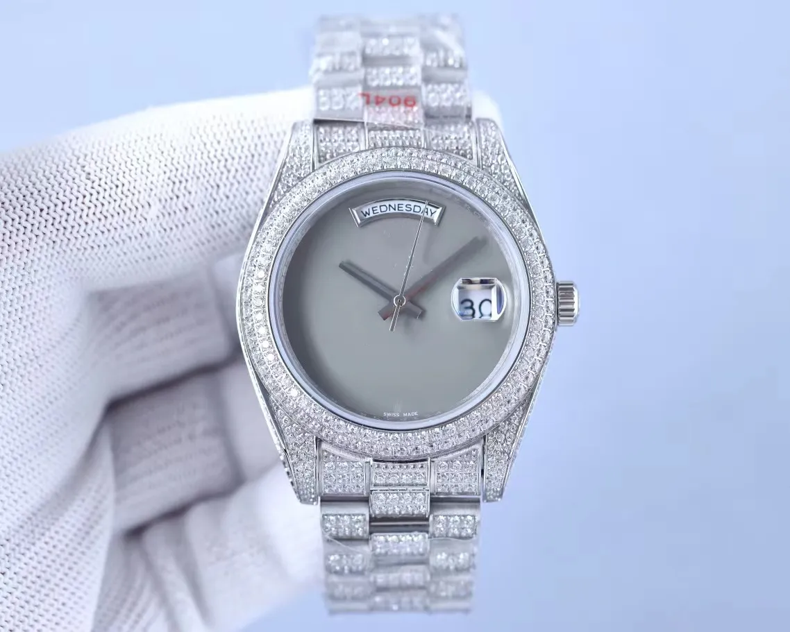 Mit Originalverpackung. Armbanduhren. Diamantuhr. Automatische mechanische Herrenuhr. 40-mm-Armbanduhr aus 904L-Edelstahl. Montre de