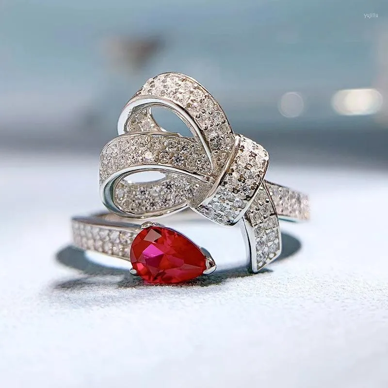 Clusterringen 2023 Water druppel 4 6 Ruby High Carbon Diamond Ring Design Textuur Dames