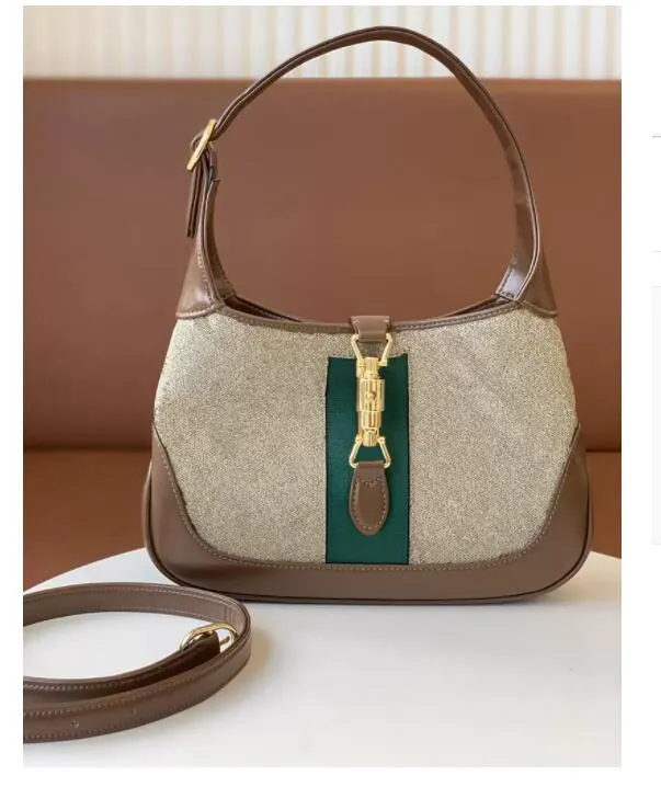 أعلى جودة 1961 مصمم فاخر كتف حقائب الموضة Woemn Duffle Tote Nylon Leather Handbag Crossbody Bag Bag Faight