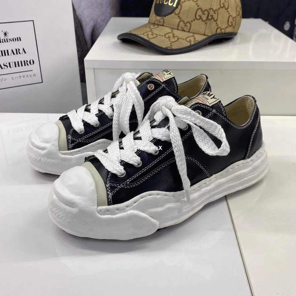 Maison Mihara Yasuhiro Hank over geverfde schaatsenschoenen voor mannen mmy gewassen sneaker heren ontwerper vintage platform skate schoen dames sneakers dames platforms in zwart