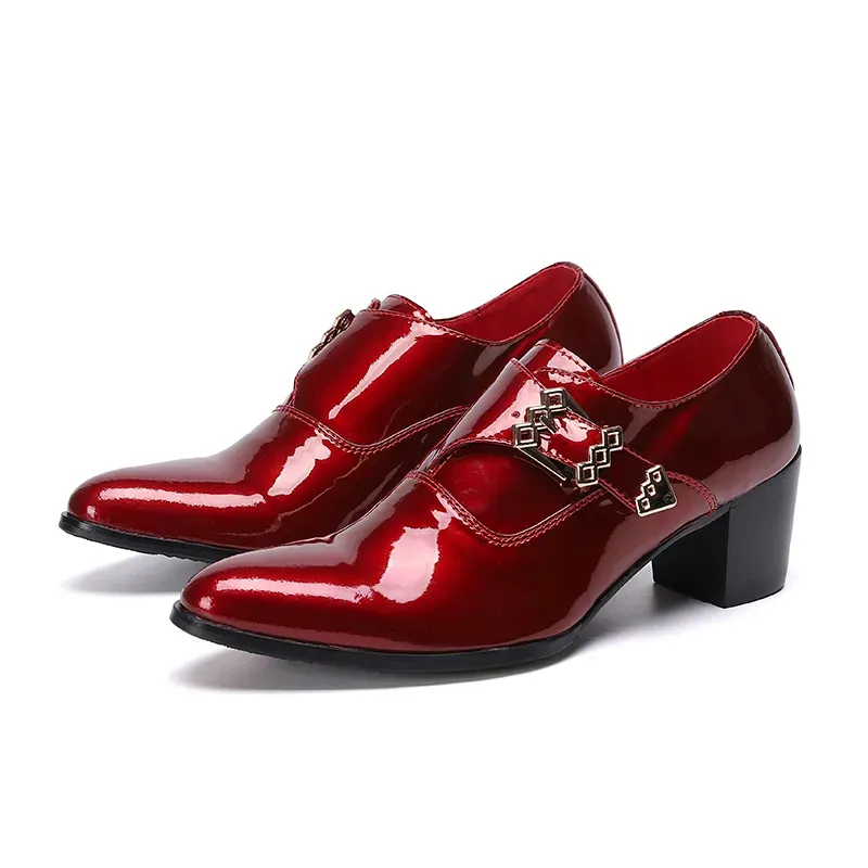 2023 étincelant rouge en cuir verni hommes robe de soirée chaussures boucle mariage Oxford chaussures discothèque formelle richelieu chaussures mâle