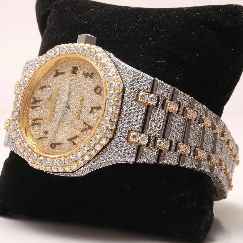 Armbandsur 2024New ARRIVAL Märke isat ut lyxig guld Sier Original anpassad Hip Hop Men Diam Ond Diamant WIST WISTCNUGBSCGTS