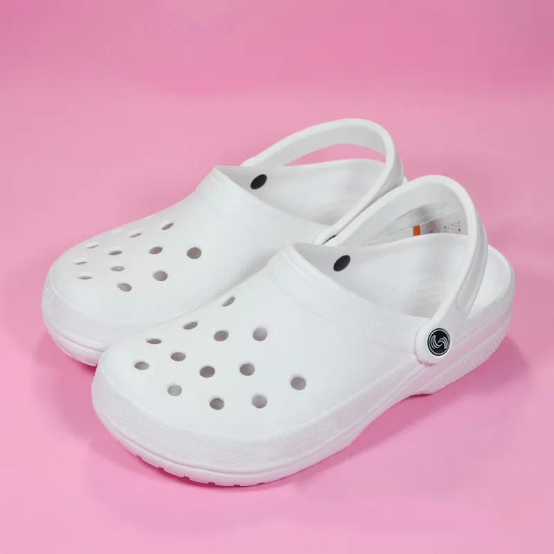 Cro Clog klasyczny Salehe Bembury Designer Sandals Summer Beach Waterproof Slide Dorosy Dzieci Czarne białe pomarańczowe mężczyźni Kampy Pielęgniarskie Buty na zewnątrz 529