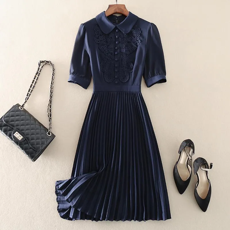 Casual Dresses Vintage Embroidered Pleated Dress Women Summer Chic Sweet Short Sleeve Midi Party Dress Elegant Slim Waist A-Line Dresses 230222