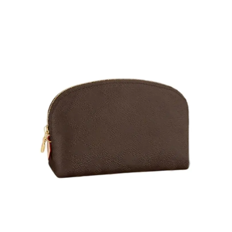 La qualità delle custodie da viaggio cosmetiche da donna di lusso Borse per borse per il trucco Borse per mais d'aria Mini Pouch Clutch M47515263W