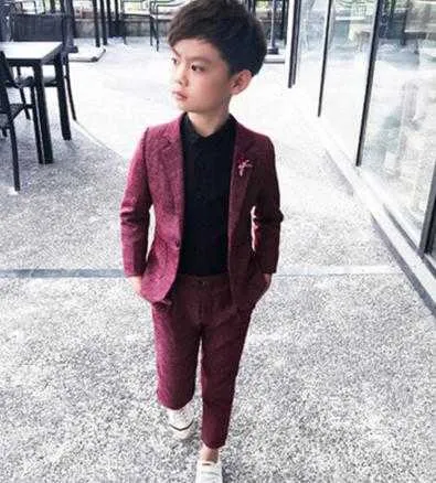 Zestawy odzieży Formalne imprezę dla dzieci 2PC Ubrania chłopców Formalny garnitur na wesele 2022 Toddler Boy Blazer Suit Dress Dent Ceremonia szkolna przychodzi W0222