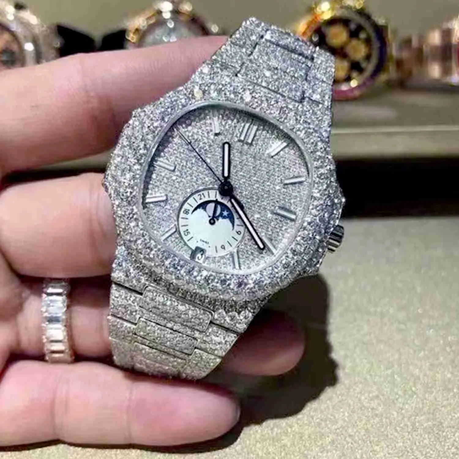 Wristwatch Luxury Custom Bling out Watch White Gold Plated Moiss Anite Diamond Watchs 5A جودة عالية التكرار ميكانيكية 96x7am96