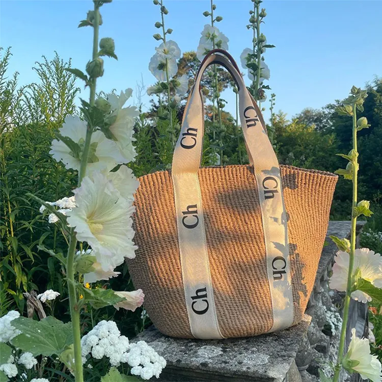 Herenweekend Travel Handtas Handtas Tops Tassen Luxe ontwerpers Woody Straw City Tote Schouderemmertassen Dames klassieke mode Zomer Grote Cross Body Beach Tas