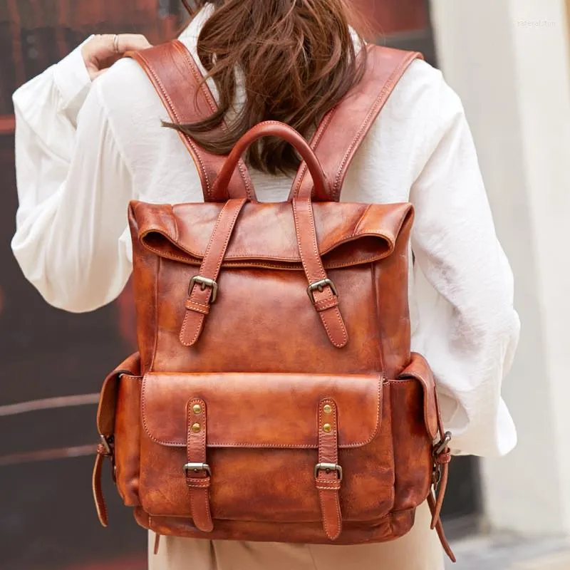 Школьные сумки подлинные кожаные женские рюкзаки для туристической сумки для кожи для женского модного ноутбука школьная сумка Retro Outdoor рюкзаки Vintage большой