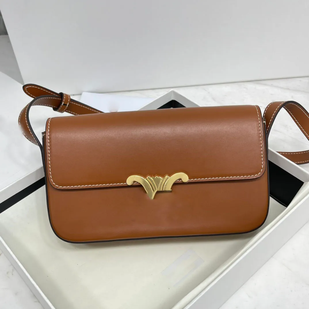 194142 Teen Triomrhe Classic Bag 9A Box Pelle Flap Chiusura metallica Borse firmate da donna Crossbody Polishing Leather Tofu Bun Piccola borsa a tracolla quadrata