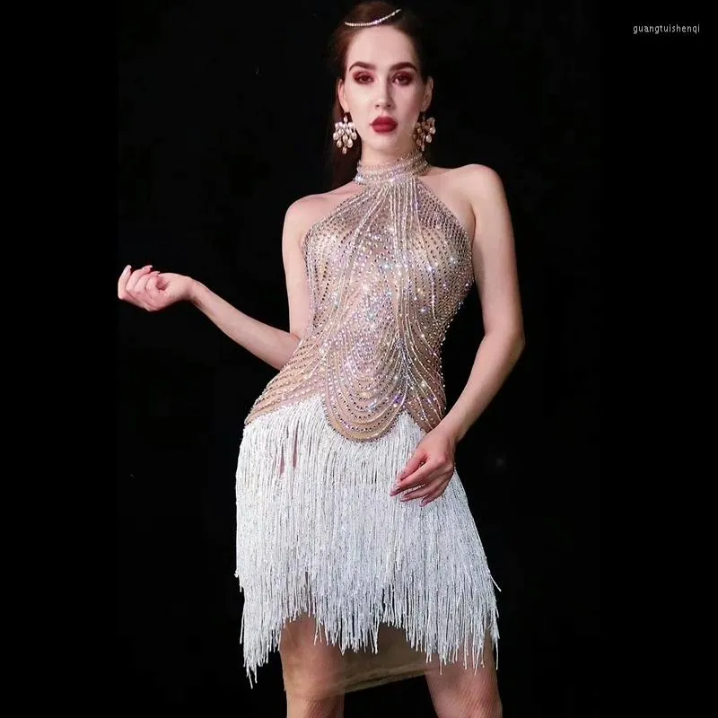 Stage Wear Brillant Strass Gland Robe Femmes Anniversaire Célébrer Blanc Franges Tenue Danseur Costume Sans Manches Bar Prom Party Robes