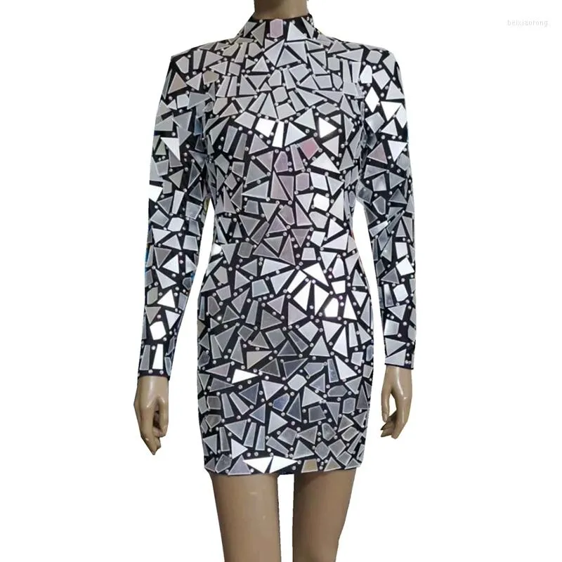Projekt zużycia scenicznego Bling Mirrors Dress Kobieta